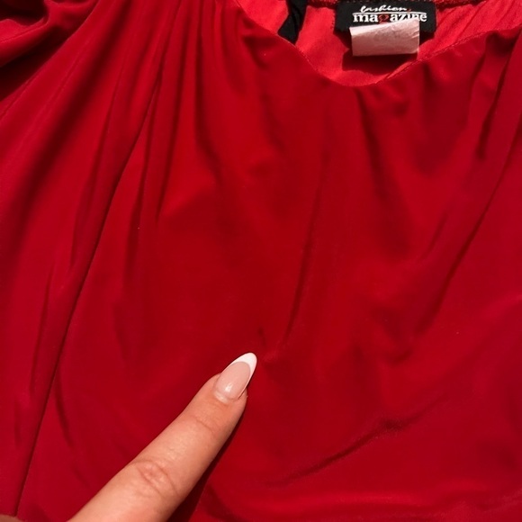 Red hot 90’s off the shoulder mini dress - Picture 5 of 6